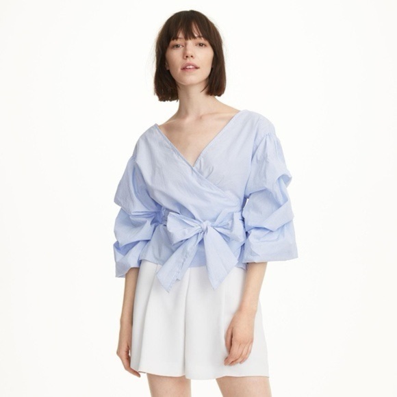 Club Monaco Wrap Pinstripe Top XS - Picture 1 of 7